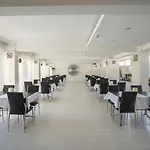 Ayapam Hotel