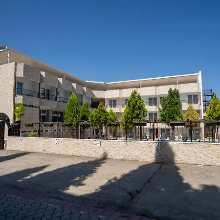 Ayapam Hotel 4*