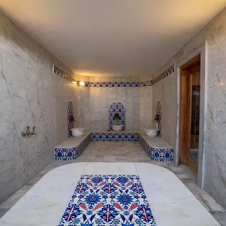 Ayapam Hotel 4*