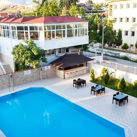 Ayapam Hotel